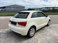 gebraucht Audi A1 *A1*Attraction*Navi*Sitzheizung*TÜV-NEU*