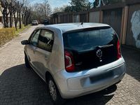 Gebraucht VW up! 60 PS (44 kW) 2013 Silber Kleinwagen