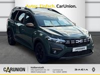 Gebraucht Dacia Jogger Extreme 141 PS (103 kW) 2025 Safarigrüngrau Van / Kleinbus