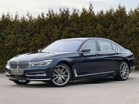Gebraucht BMW 750 449 PS (330 kW) 2015 Blau Limousine