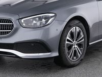 Gebraucht Mercedes E200 Avantgarde 197 PS (144 kW) 2023 Selenitgrau Kombi