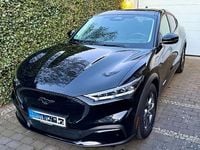 Gebraucht Ford Mustang Mach-E Basis 197 kW (269 PS) 2022 Schwarz SUV
