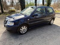 Gebraucht VW Polo Basis 50 PS (36 kW) 2001 Blau Limousine