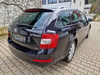 gebraucht Skoda Octavia 2.0 TDI Kombi Elegance 4x4, Allrad, TÜV