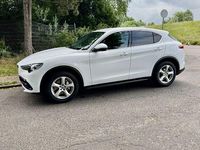 Gebraucht Alfa Romeo Stelvio Super 209 PS (153 kW) 2017 Weiß SUV