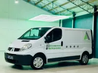 Gebraucht Renault Trafic 114 PS (83 kW) 2011 Weiß Van / Kleinbus