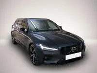 Gebraucht Volvo V60 Ultimate 197 PS (144 kW) 2024 Manufacturer Kombi