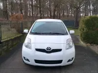 Gebraucht Toyota Yaris 101 PS (74 kW) 2010 Weiß Kleinwagen