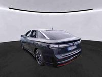 Gebraucht VW ID.7 Pro 210 kW (286 PS) 2023 Grenadillschwarz Kleinwagen