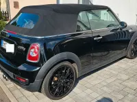 Gebraucht Mini Cooper S Cabriolet 184 PS (135 kW) 2011 Schwarz Cabrio