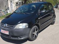 Second-hand VW Fox Basis 54 CP (39 kW) 2009 Negru Hatchback