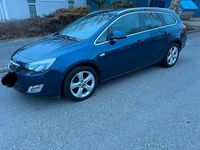 Gebraucht Opel Astra Sport 120 PS (88 kW) 2011 Blau Kombi