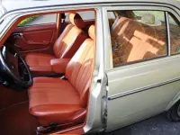 Gebraucht Mercedes E230 136 PS (100 kW) 1981 Grün Limousine