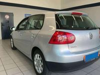Gebraucht VW Golf VI Trendline 102 PS (75 kW) 2008 Reflexsilber metallic Kleinwagen