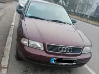 Używany Audi A4 101 KM (74 kW) 1995 Czerwony Sedan/Limuzyna