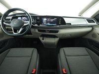 Gebraucht VW Multivan Basis 150 PS (110 kW) 2024 Candyweiß Van