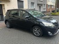 Gebraucht Toyota Corolla 124 PS (91 kW) 2013 Schwarz Kombi