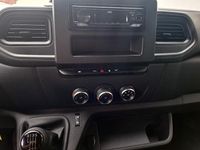 Używany Renault Master 136 KM (100 kW) 2021 Biały Van