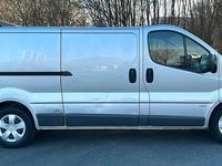 Gebraucht Opel Vivaro 115 PS (84 kW) 2015 Silber Van / Kleinbus