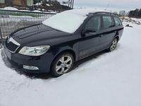 Gebraucht Skoda Octavia Elegance 105 PS (77 kW) 2010 Schwarz Kombi