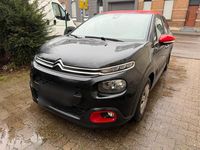 Gebraucht Citroën C3 Shine 99 PS (72 kW) 2017 Schwarz Limousine