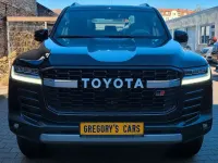 Gebraucht Toyota Land Cruiser 415 PS (305 kW) 2023 Raven black metallic SUV