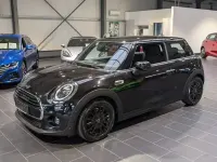 Gebraucht Mini Cooper 136 PS (100 kW) 2021 Schwarz Kleinwagen