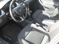 Gebraucht Skoda Rapid Drive 125 PS (91 kW) 2017 Weiß Kleinwagen