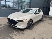 Neu Mazda 3 Nagisa 140 PS (102 kW) 2025