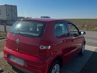 Gebraucht VW Fox 55 PS (40 kW) 2005 Rot Kleinwagen