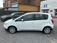 Gebraucht Mitsubishi Colt Invite 95 PS (69 kW) 2009 Weiß Kleinwagen