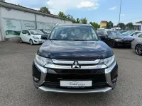 Gebraucht Mitsubishi Outlander Plus 192 PS (141 kW) 2016 Blau SUV
