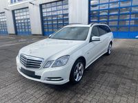 Gebraucht Mercedes E250 204 PS (150 kW) 2012 Weiß Kombi
