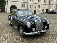 Gebraucht Mercedes A220 86 PS (63 kW) 1956 Schwarz Limousine