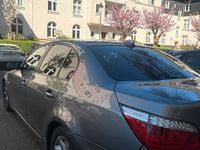 Gebraucht BMW 523 190 PS (139 kW) 2007 Silber Limousine