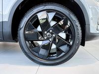 Neu Volvo XC40 Plus 163 PS (119 kW) 2026 Weiss SUV