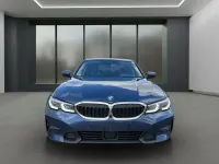 Gebraucht BMW 330 Sport Line 286 PS (210 kW) 2021 Blau Limousine