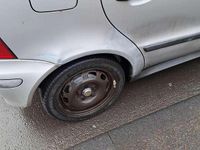 Gebraucht Mercedes A140 Classic 82 PS (60 kW) 2002 Silber Limousine