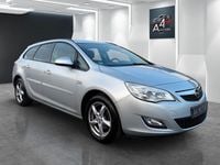 Usata Opel Astra 95 CV (69 kW) 2012 Argento Station wagon