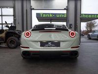 Gebraucht Ferrari California 560 PS (411 kW) 2017 Weiß Cabrio