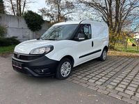Gebraucht Fiat Doblò 95 PS (69 kW) 2020 Weiß Van / Kleinbus
