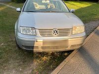 Gebraucht VW Bora 105 PS (77 kW) 2000 Grau Limousine