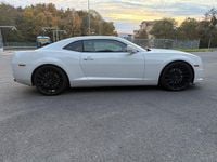 Gebraucht Chevrolet Camaro 405 PS (297 kW) 2013 Weiß Coupé