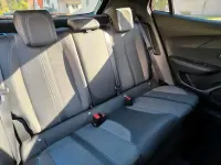 Gebraucht Peugeot 2008 Allure 100 kW (136 PS) 2022 Rot SUV