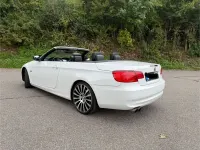 Gebraucht BMW 325 Cabriolet 218 PS (160 kW) 2011 Weiß Cabrio