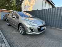 Gebraucht Peugeot 308 Allure 112 PS (82 kW) 2011 Grau Limousine