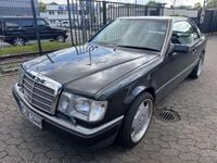 Second-hand Mercedes E300 220 CP (161 kW) 1990 Negru Coupe