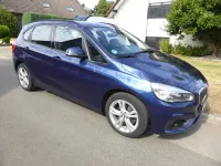 Gebraucht BMW 218 Active Tourer Advantage 150 PS (110 kW) 2016 Blau Van / Kleinbus