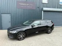 Gebraucht Volvo V60 Momentum 197 PS (144 kW) 2023 Andere Kombi