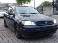 Gebraucht Opel Astra 101 PS (74 kW) 2002 Blau metallic Limousine